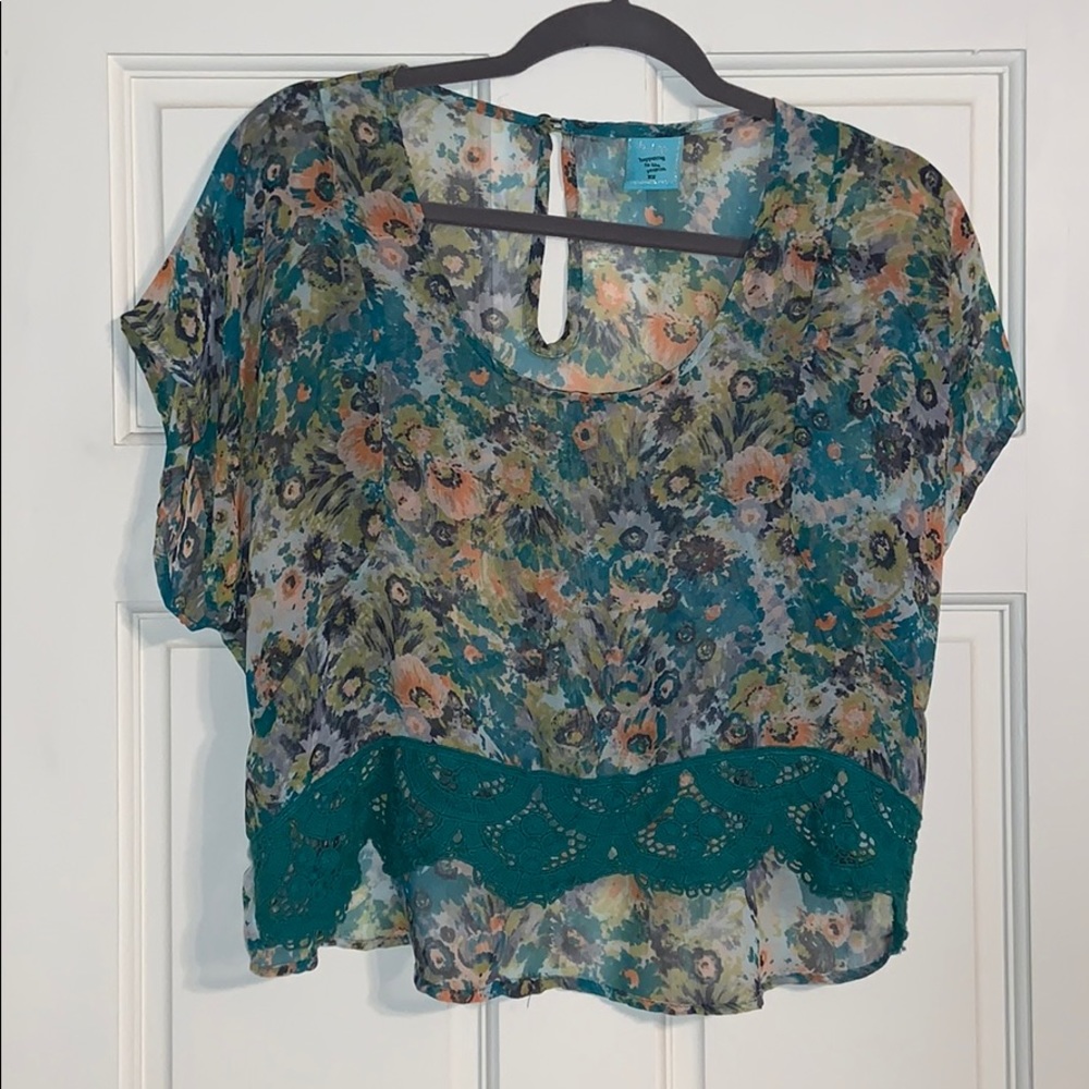 Floral top